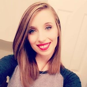 Meet your Posher, Kristen